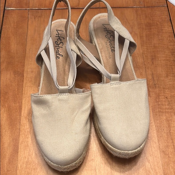 Lifestride Velocity Espadrille - Picture 1 of 6